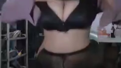 Ukhti Jilbab Tobrut Binal