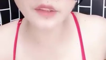 Mbak Mocci Ngangkang Kobel Memek HOT51