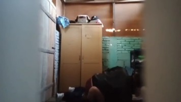 Jilbab Dikamar Teman