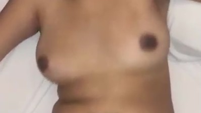 Bokep Terbaru Ajak Pacar Ke Hotel Ngewe 4