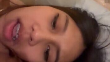 Ngentot Sama Temen Kost Menggila Crot Sayang